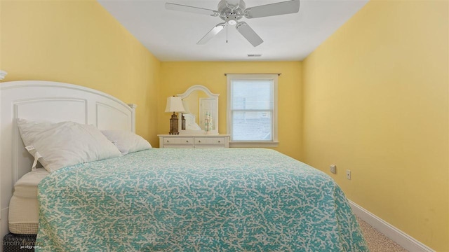 bedroom with carpet flooring and ceiling fan