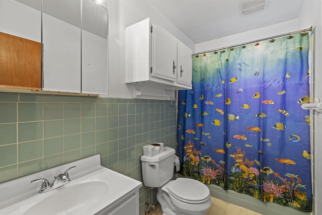 112 Oakdale Ave, Villas, NJ 08251 - bathroom featuring vanity and shower / bath combo