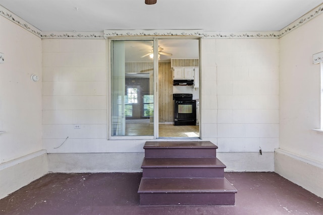 112 Oakdale Ave, Villas, NJ 08251 - spare room with ceiling fan and concrete floors