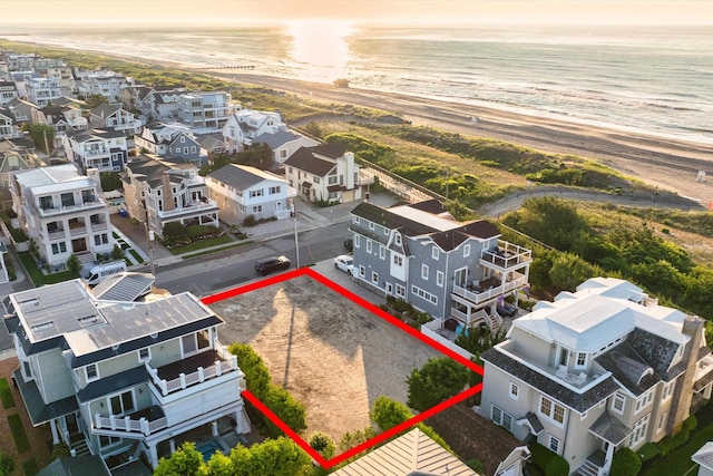 74 E 26th St, Avalon, NJ 08202