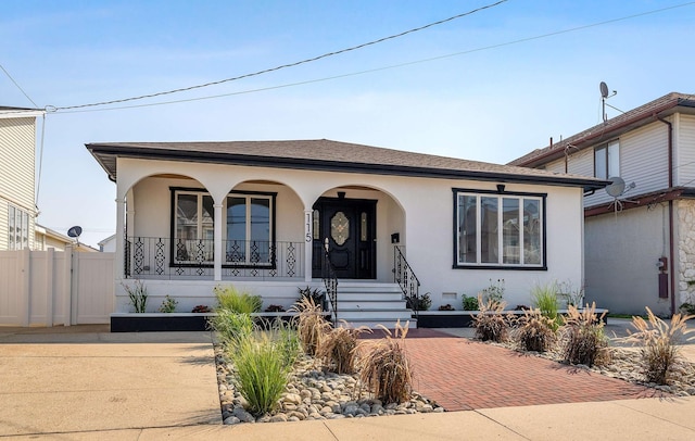 view of front of property featuring a porch