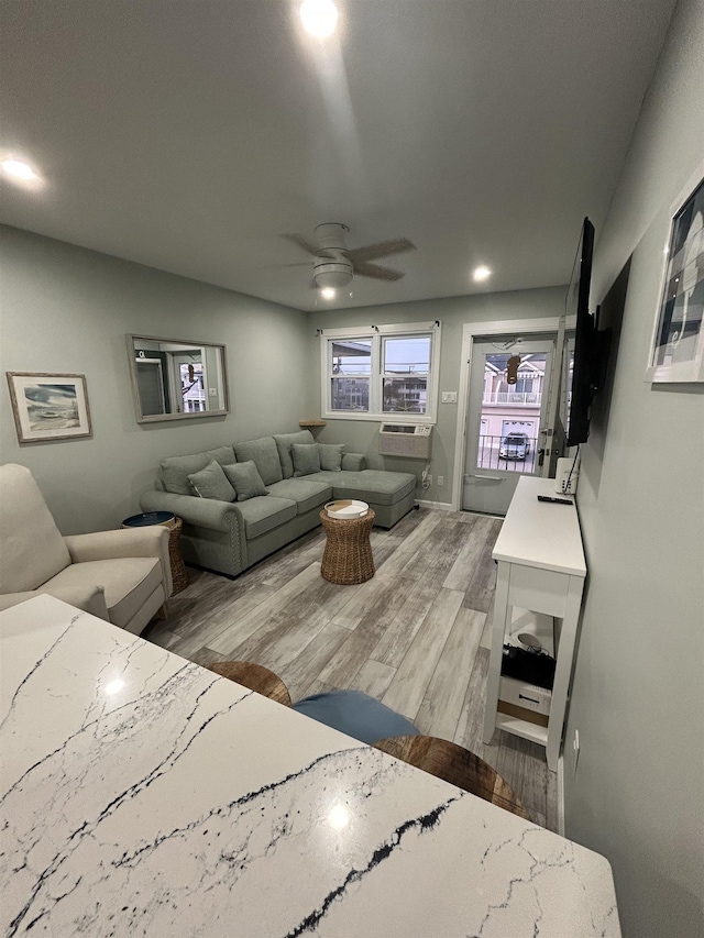 302 E Buttercup Rd Unit 10, Wildwood Crest, NJ 08260