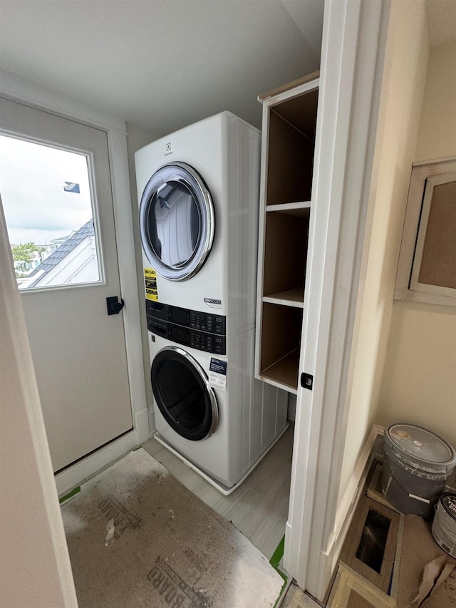 281 7th St, Avalon, NJ 08202 - laundry room with estacked washer and dryer