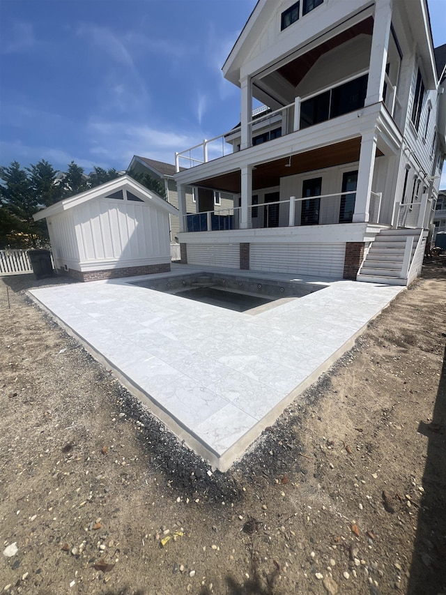 281 7th St, Avalon, NJ 08202 - view of front of home with an outdoor structure