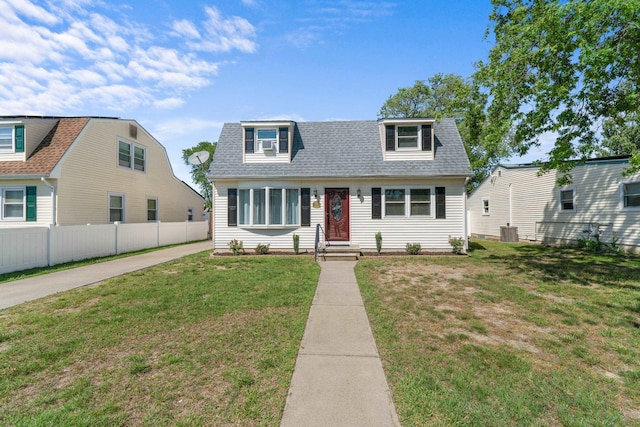 123 Broadway, Villas, NJ 08251 - view of front facade featuring cooling unit and roof with shingles