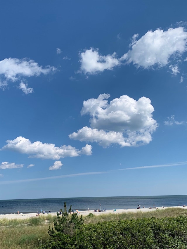 73 E 25th St, Avalon, NJ 08202 - water view featuring local beach