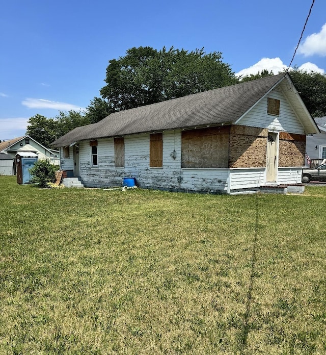 51 W New York Ave, Villas, NJ 08251 - view of front of property featuring a front yard and stone siding
