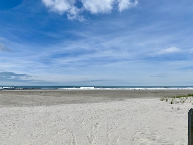 6762 Ocean Dr Unit 6762, Avalon, NJ 08202 - water view with local beach