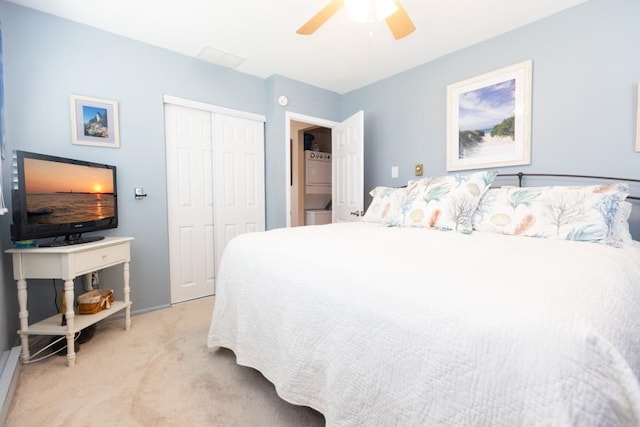 213 Hollywood Ave, Villas, NJ 08251 - bedroom with light colored carpet, a closet, and a ceiling fan