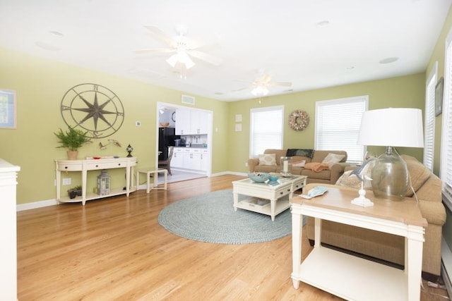 213 Hollywood Ave, Villas, NJ 08251 - living area featuring light wood-style floors and ceiling fan