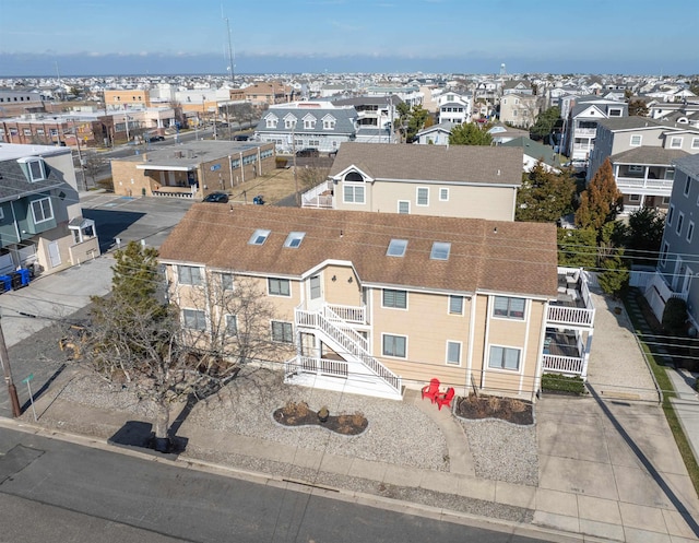 bird's eye view with a residential view