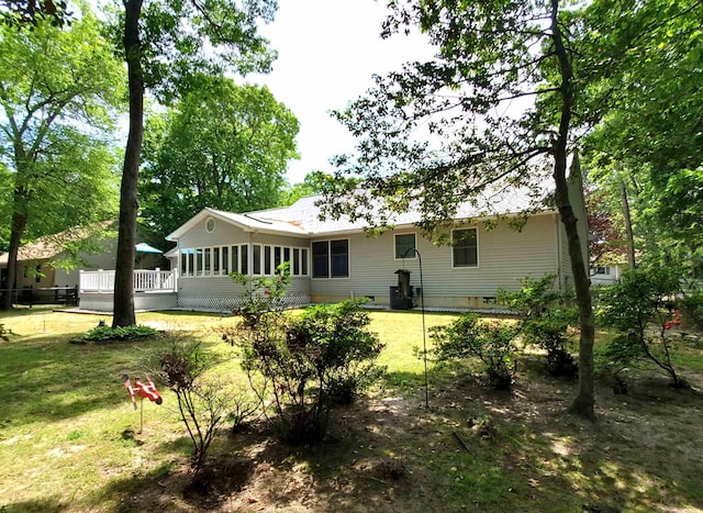 20 Summer Cir, North Cape May, NJ 08204 - rear view of house featuring a sunroom, a yard, and crawl space