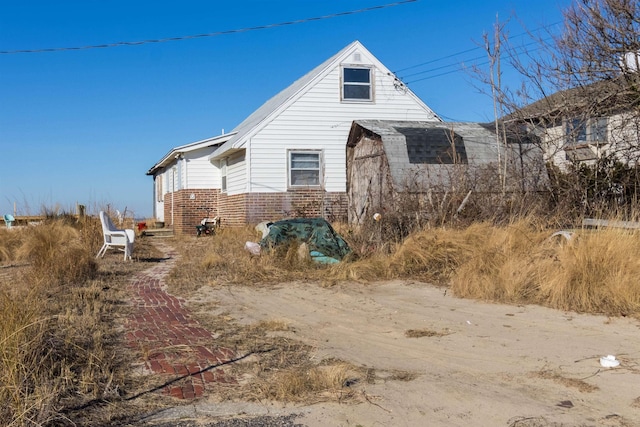 view of property exterior