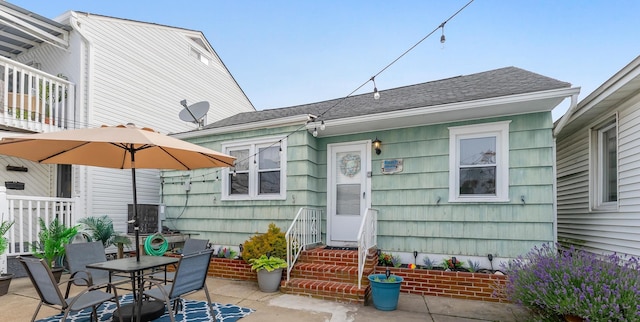 221 W 25th Ave, North Wildwood, NJ 08260 - view of patio featuring outdoor dining area