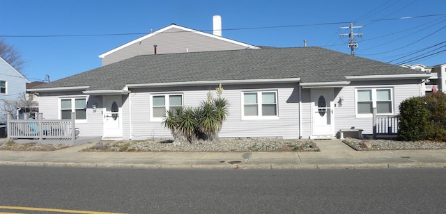 view of front of house