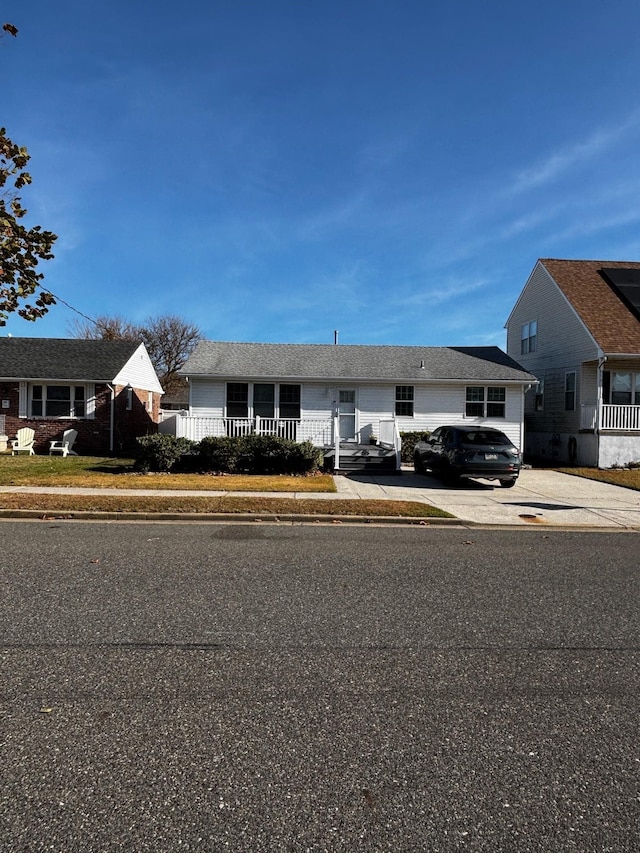 view of front of home