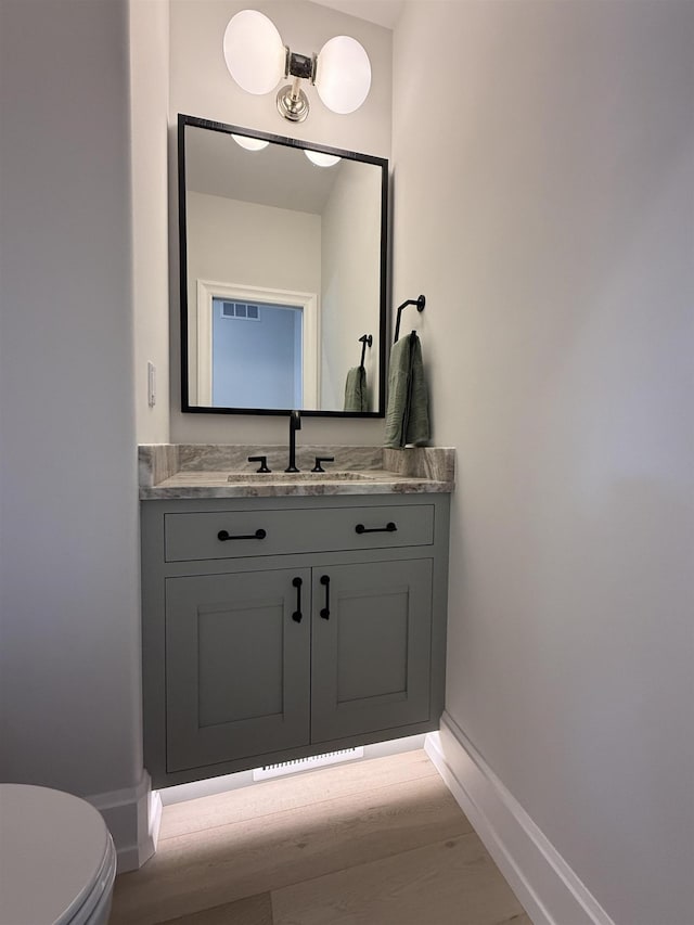207 120th St, Stone Harbor, NJ 08247 - bathroom featuring baseboards and vanity