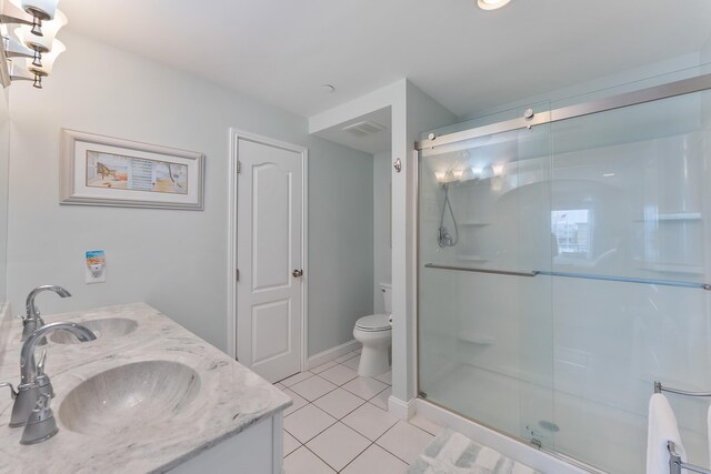 415 E Heather Rd Unit 105, Wildwood Crest, NJ 08260 - view of asphalt street featuring traffic signs, sidewalks, curbs, and street lighting