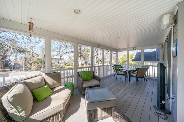 view of sunroom / solarium