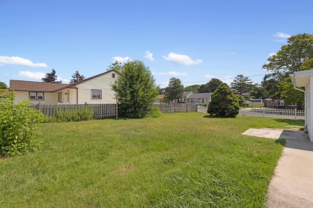 1301 Holmes Ave, North Cape May, NJ 08204 - view of yard