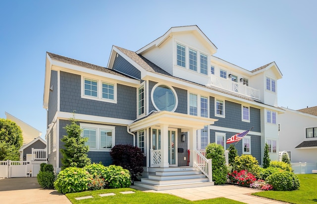 7749 Dune Dr, Avalon, NJ 08202 - view of front of property