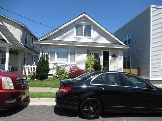 4702 Arctic Ave, Wildwood, NJ 08260 - photo 1