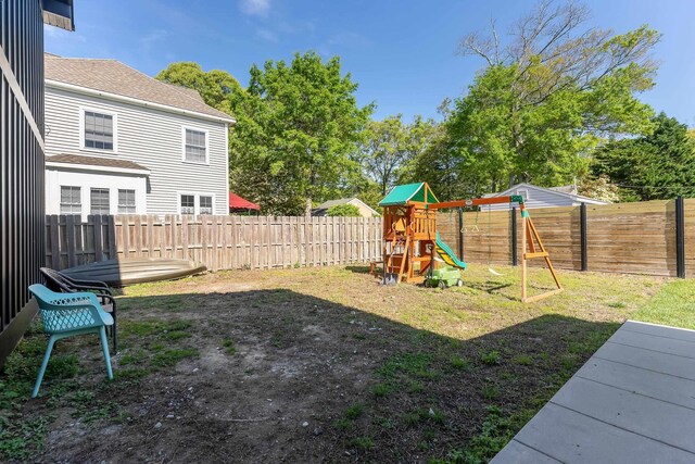 401 Fern Rd, Cape May Beach, NJ 08251 - view of yard with a playground