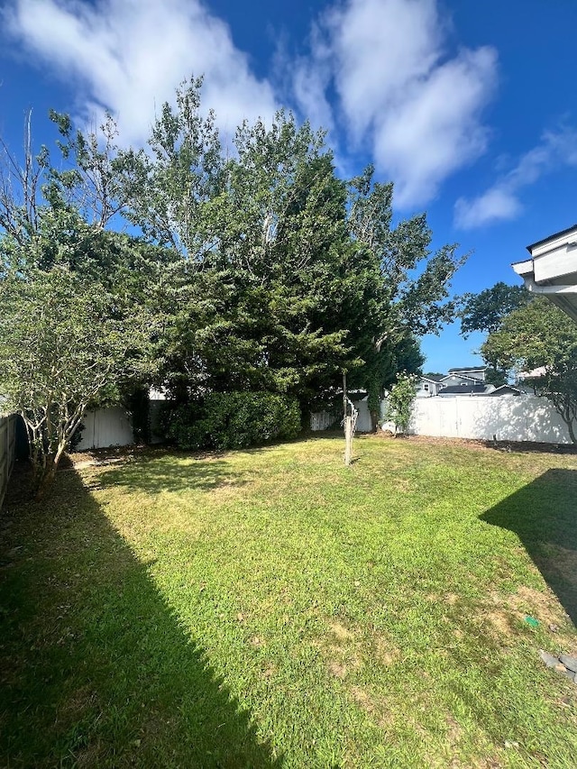 106 Cedardale Ave, Villas, NJ 08251 - view of yard