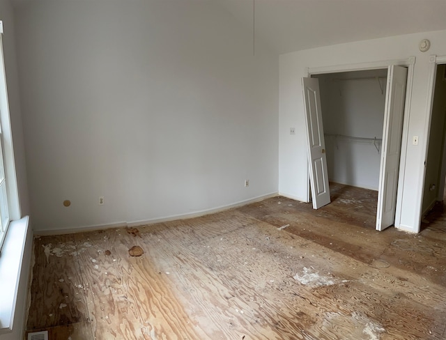 48 Secluded Ln, Rio Grande, NJ 08242 - unfurnished bedroom featuring baseboards and a closet