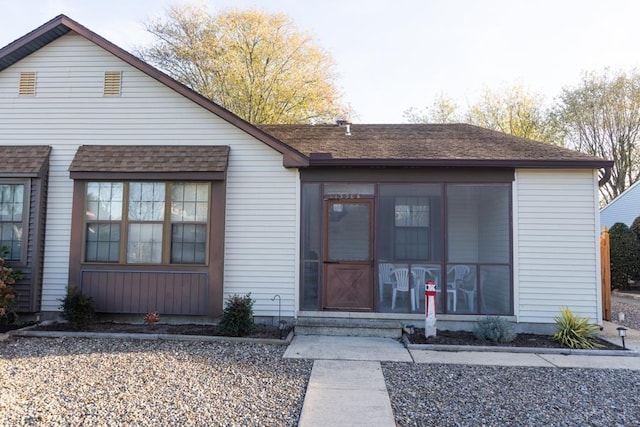 view of front of property