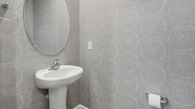 212 Bentz Ave, Villas, NJ 08251 - bathroom featuring a sink