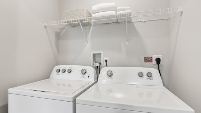 212 Bentz Ave, Villas, NJ 08251 - laundry area featuring independent washer and dryer