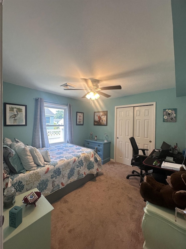 25 N 12th St, Del Haven, NJ 08251 - carpeted bedroom with an office area, a closet, and a ceiling fan