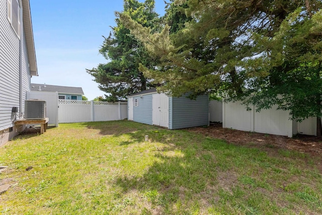 25 N 12th St, Del Haven, NJ 08251 - view of yard with central air condition unit