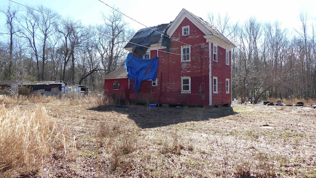 view of property exterior