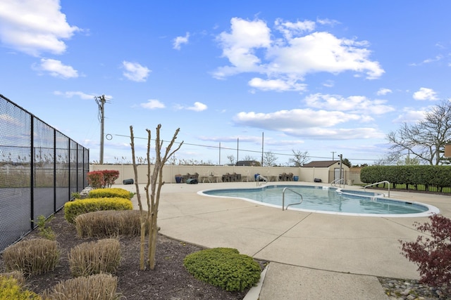 14 Genoa Ct Unit 14, Ocean City, NJ 08226 - view of pool featuring fence, a patio area, and a fenced in pool