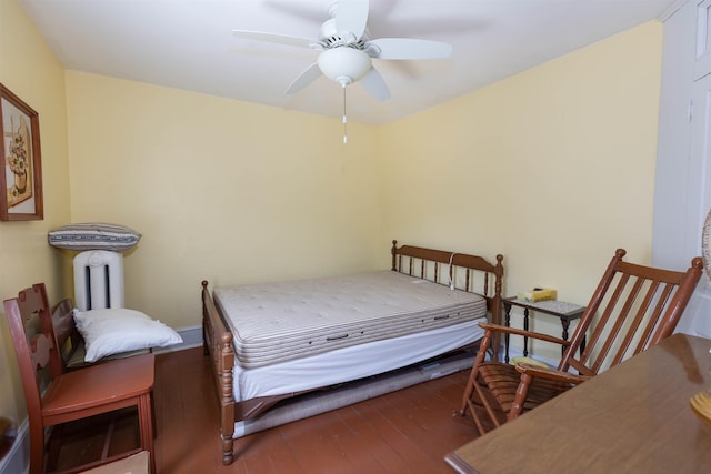 112 E Montgomery Ave, Wildwood, NJ 08260 - bedroom with ceiling fan and hardwood / wood-style floors