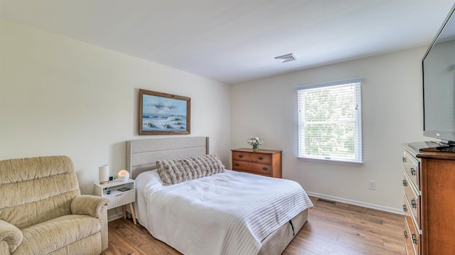 13 Mooring Cir, Seaville, NJ 08230 - bedroom with light wood-style flooring