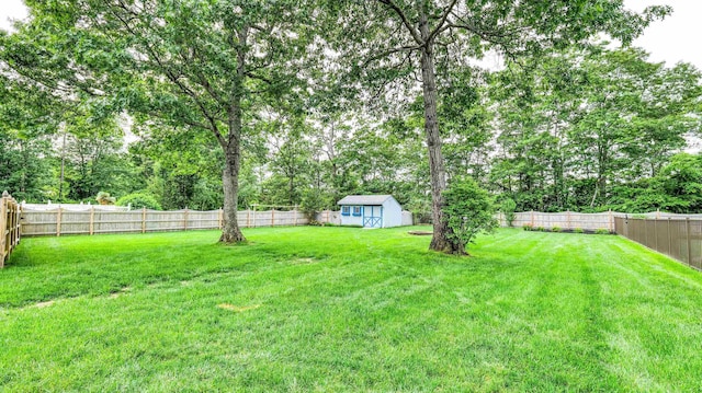 13 Mooring Cir, Seaville, NJ 08230 - fenced backyard featuring a shed