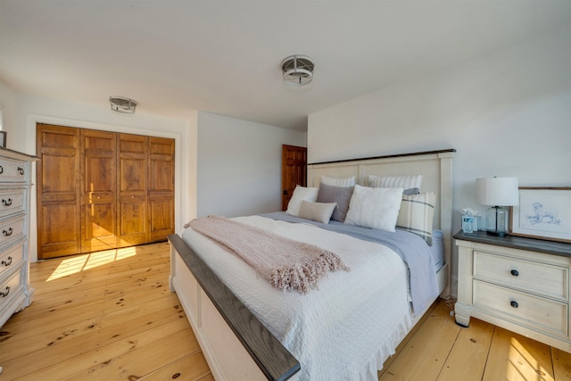 892 Weeks Landing Rd, Erma, NJ 08204 - bedroom with light wood-type flooring