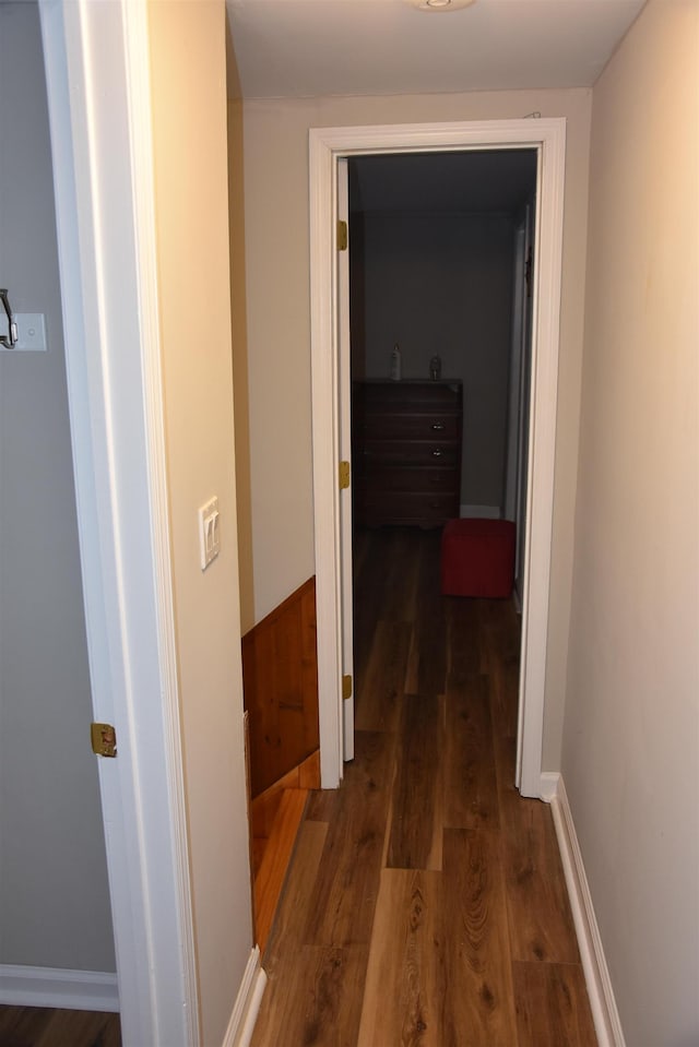 7 Corson Ln, Ocean View, NJ 08230 - hall featuring wood finished floors