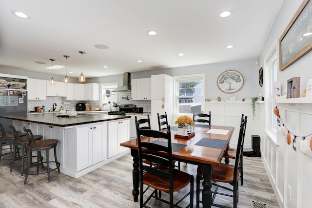 7 Dawn Rd, Petersburg, NJ 08270 - dining space featuring visible vents, recessed lighting, and light wood-style floors