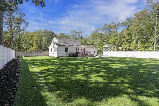 7 Dawn Rd, Petersburg, NJ 08270 - view of yard featuring a wooden deck and a fenced backyard