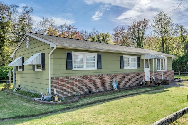36 W Virginia Ave, Villas, NJ 08251 - ranch-style home featuring a front yard and brick siding