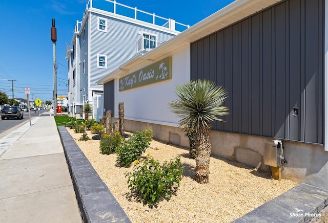 403 E Glenwood Ave Unit 15, Wildwood, NJ 08260 - view of side of home featuring board and batten siding
