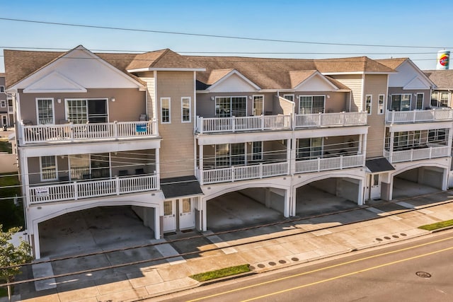 view of front of house