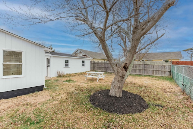 view of yard featuring a fenced backyard