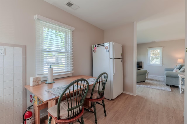 34 Holiday Rd, Villas, NJ 08251 - dining area with light wood finished floors and baseboards