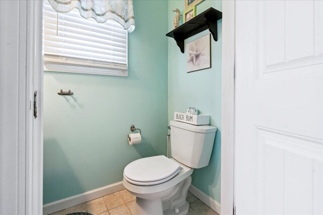 430 W Pine Ave, Wildwood, NJ 08260 - bathroom featuring baseboards