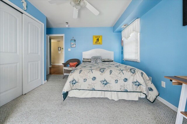 430 W Pine Ave, Wildwood, NJ 08260 - carpeted bedroom with a closet and ceiling fan